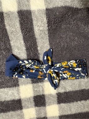 Floral Knot Headband - Navy with Yellow Flowers